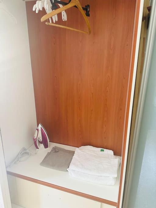 Entire 3 Bed Rooms Apartment,Centrum Genova Kültér fotó