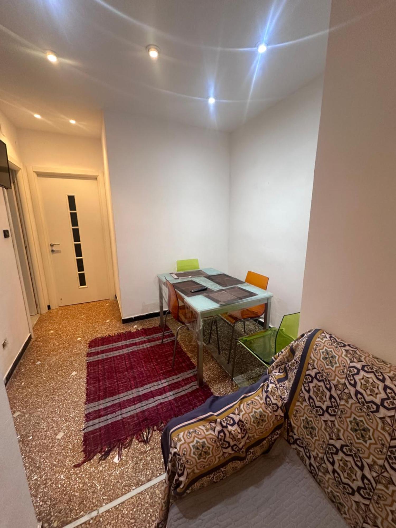 Entire 3 Bed Rooms Apartment,Centrum Genova Kültér fotó